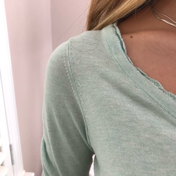 Solddd Outtt - Picture 3 of 4